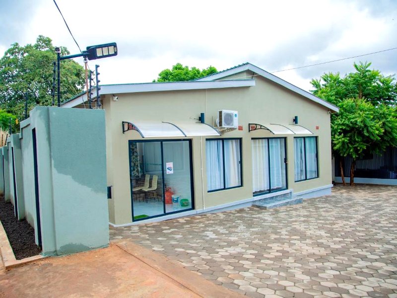 Modern Village Apartmentsの写真