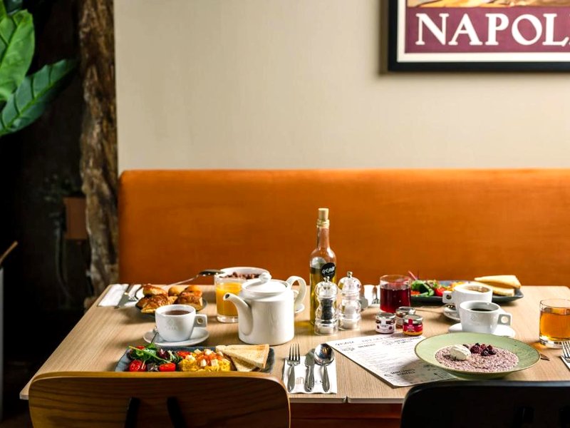 ザ カンバーランド ホテル (The Cumberland Hotel)の写真