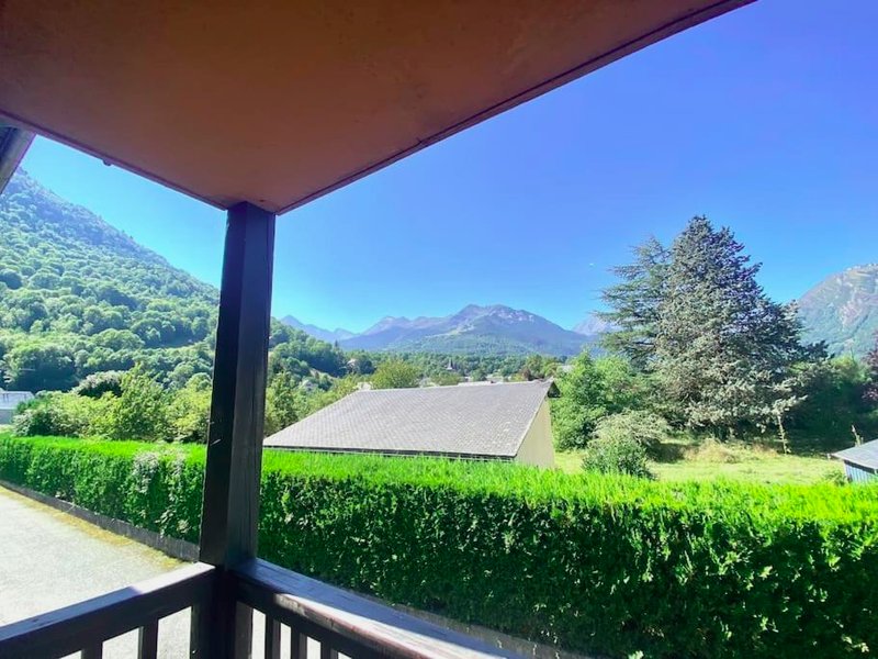 Cozy Appartement avec vue sur montagneの写真