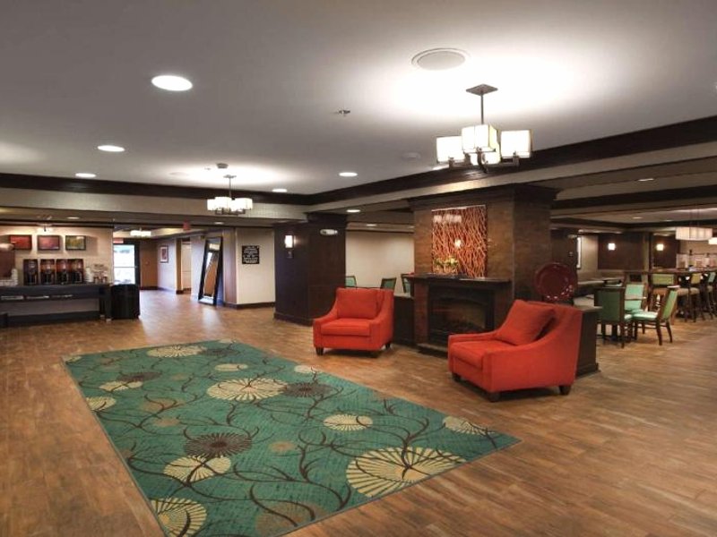 Hampton Inn New Albanyの写真