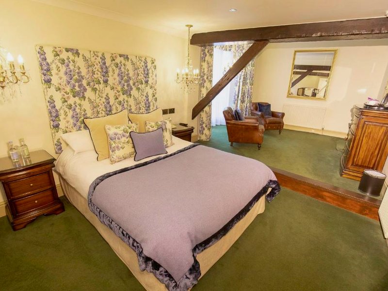 The Bear Hotelの写真