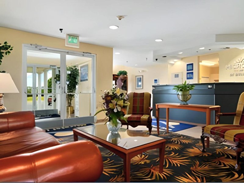 Microtel Inn & Suites by Wyndham Tuscaloosa Eastの写真