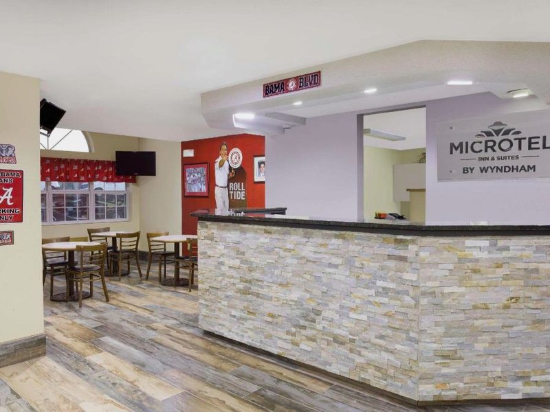 Microtel Inn & Suites by Wyndham Tuscaloosa Eastの写真