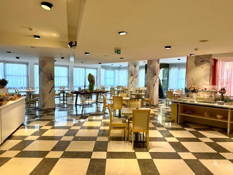 Hotel Augustus Riccioneの写真