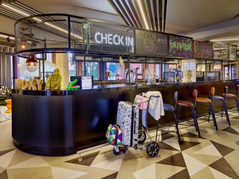 Moxy Luxembourg Airportの写真