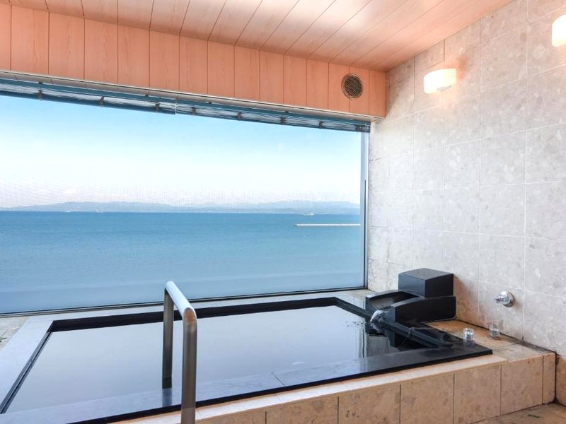 指宿海上ホテル (Ibusuki Kaijyo Hotel)の写真