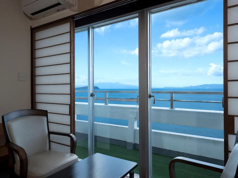 指宿海上ホテル (Ibusuki Kaijyo Hotel)の写真