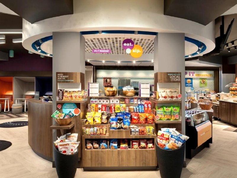 トゥルー バイ ヒルトン エディンバーグ (Tru by Hilton Edinburg)の写真