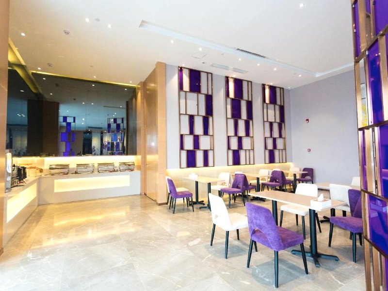 Lavande Hotel Qianjiang Lobster Marketの写真