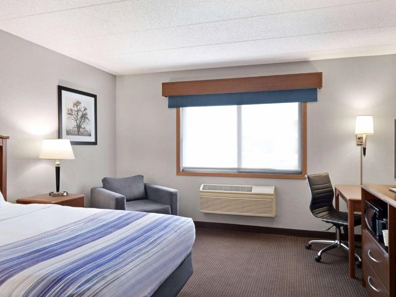 AmericInn by Wyndham Bemidjiの写真