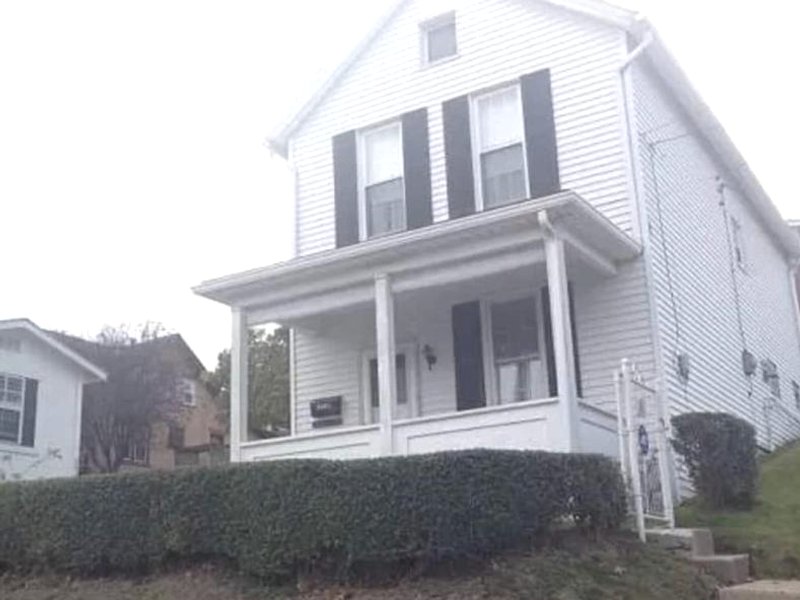 Sleeps 12 Cozy Charleroi Near Pittsburgh PAの写真