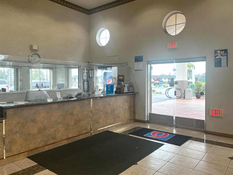 モーテル 6 オーシャンサイド マリーナ キャンプ ペンドルトン (Motel 6 Oceanside, CA – Marina / Camp Pendleton)の写真