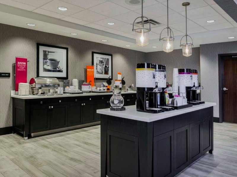 Hampton Inn & Suites Detroit/Wixomの写真