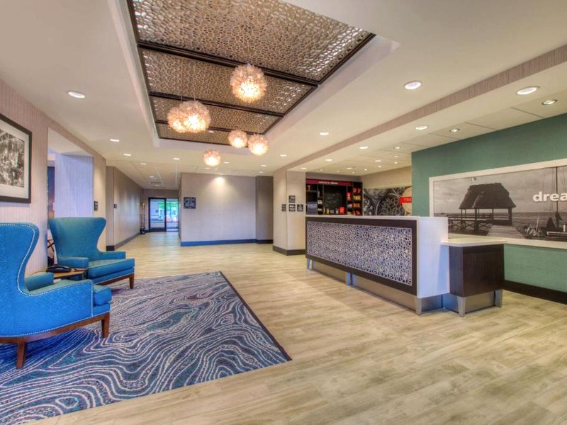 Hampton Inn & Suites Detroit/Wixomの写真