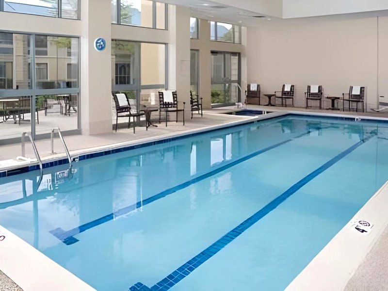 ウィンダム ガーデン ノビ ホテル (Wyndham Garden Novi Hotel)の写真