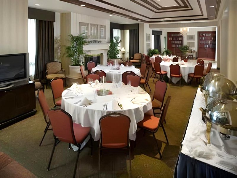 ウィンダム ガーデン ノビ ホテル (Wyndham Garden Novi Hotel)の写真