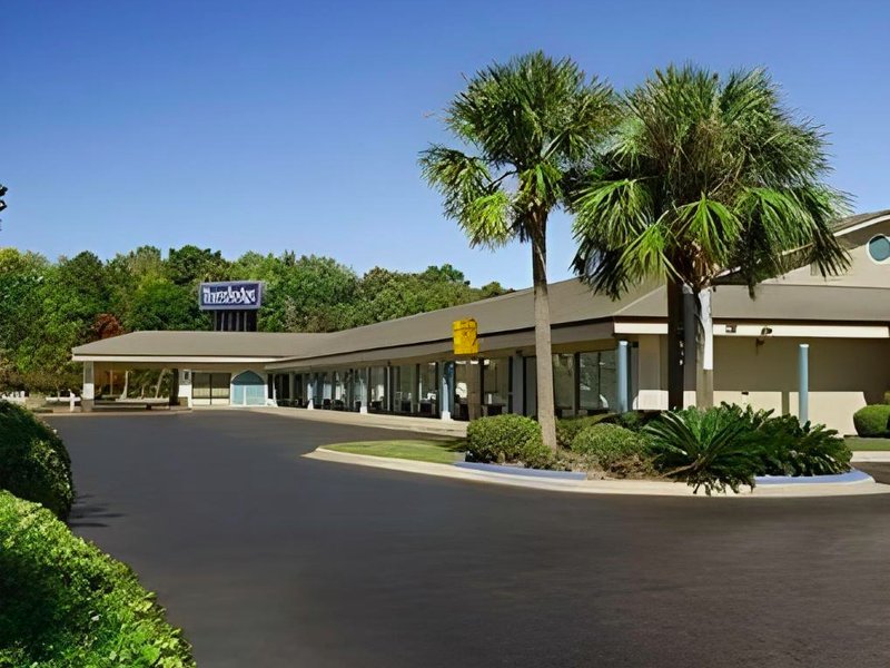 Studio 6 Suites Hinesville, GAの写真