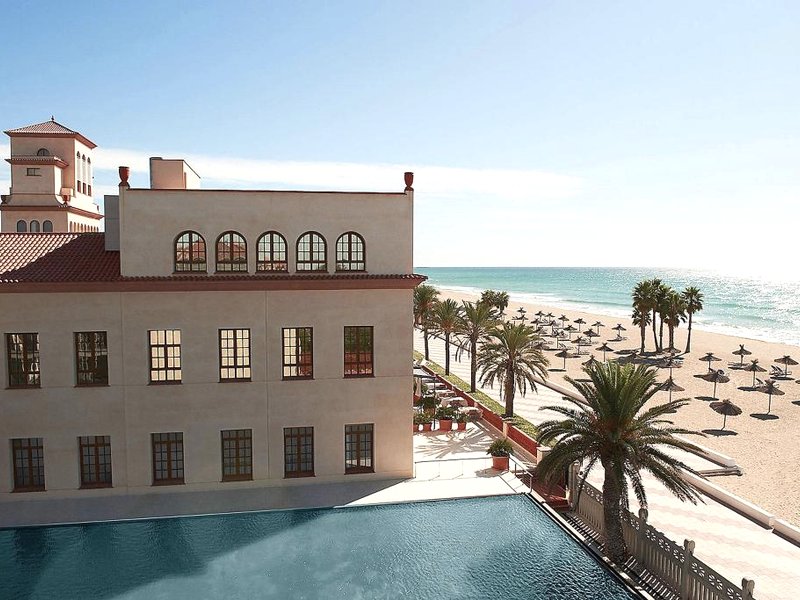 ル メリディアン ラ ビーチ ホテル&スパ (Le Méridien Ra Beach Hotel & Spa)の写真