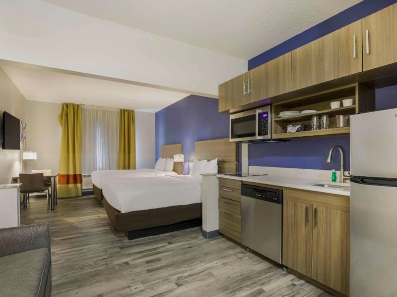 MainStay Suites Joliet I-80の写真
