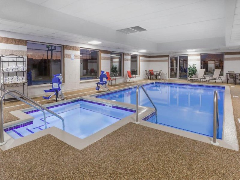 ウィンゲート バイ ウィンダム ジョリエット (Wingate by Wyndham Joliet)の写真