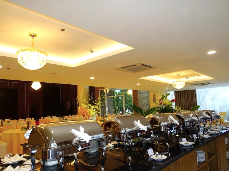 サイゴン ビンロン ホテル (Sai Gon Vinh Long Hotel)の写真