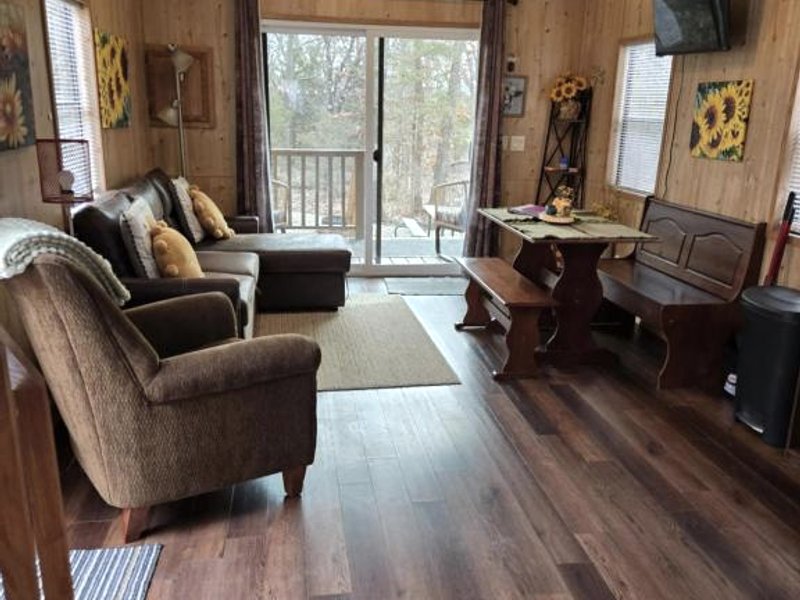 Cabin 9 - Toronto Lake- Fishing, Swimming & More! cabinの写真