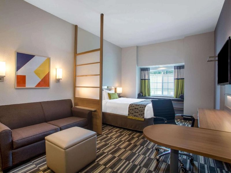 Microtel Inn & Suites by Wyndham Liberty/NE Kansas City Areaの写真