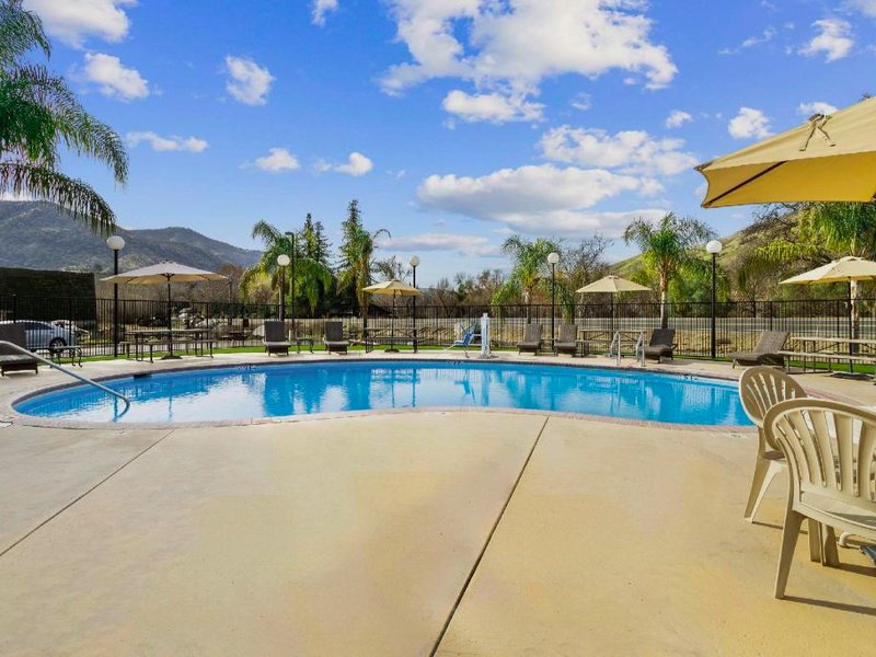 コンフォート イン & スイーツ セコイア キングス キャニオン (Comfort Inn & Suites Sequoia Kings Canyon)の写真