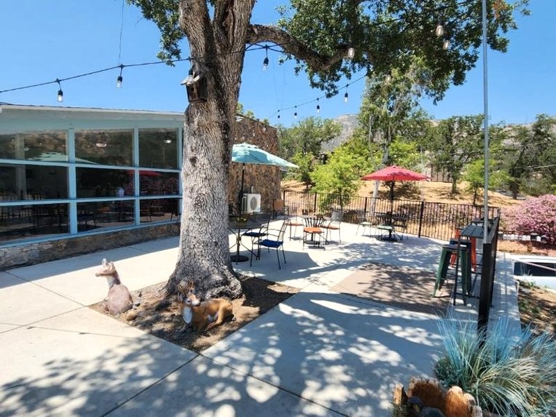 Sequoia Villageの写真