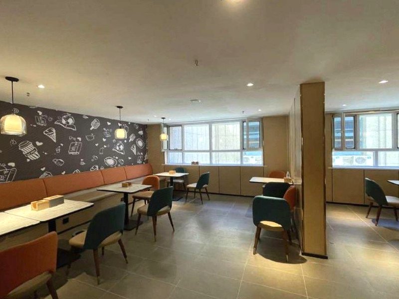 Hanting Hotel Aksu Shanghai Road Fengquanheの写真