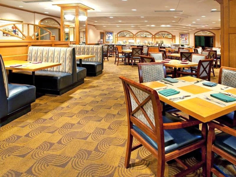 クラウンプラザ シカゴ ノースブルック バイ IHG (Chicago-Northbrook )の写真