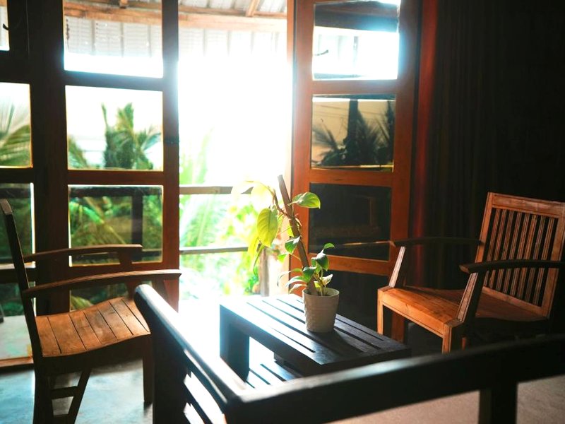 Rise & Set Arugam bayの写真