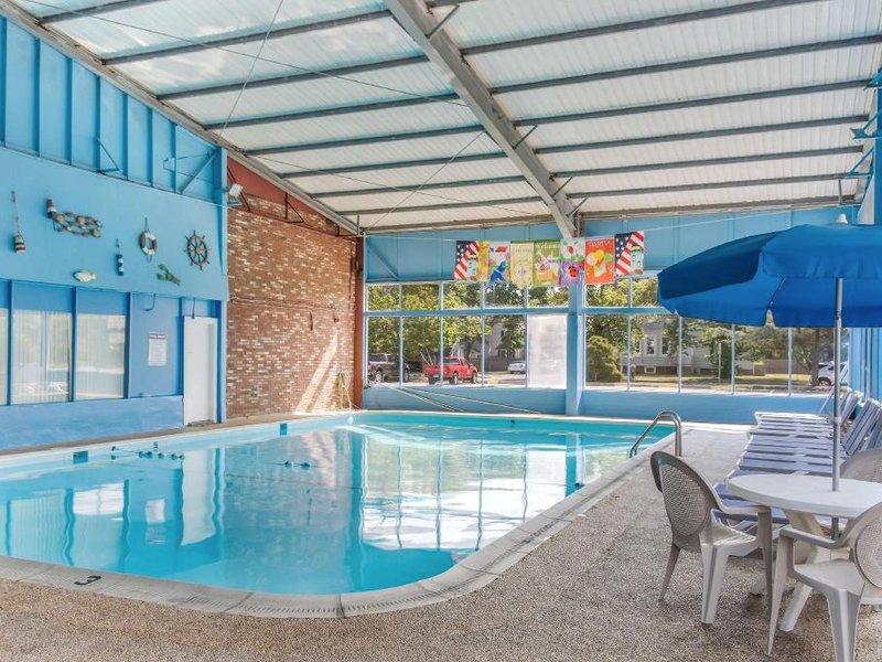 アメリカズ ベスト バリュー イン&スイーツ ハイアニス ケープ コッド (Americas Best Value Inn & Suites Hyannis Cape Cod)の写真