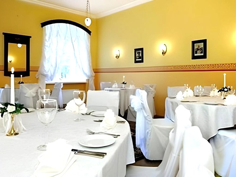 メゾーネ パレス ホテル (Mezotne Palace Hotel)の写真