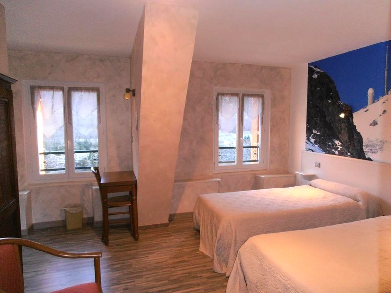 オテル パノラミク エ デ バン (Hotel Panoramic et des Bains)の写真