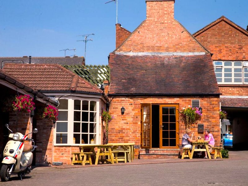 The Old Fourpenny Hotelの写真