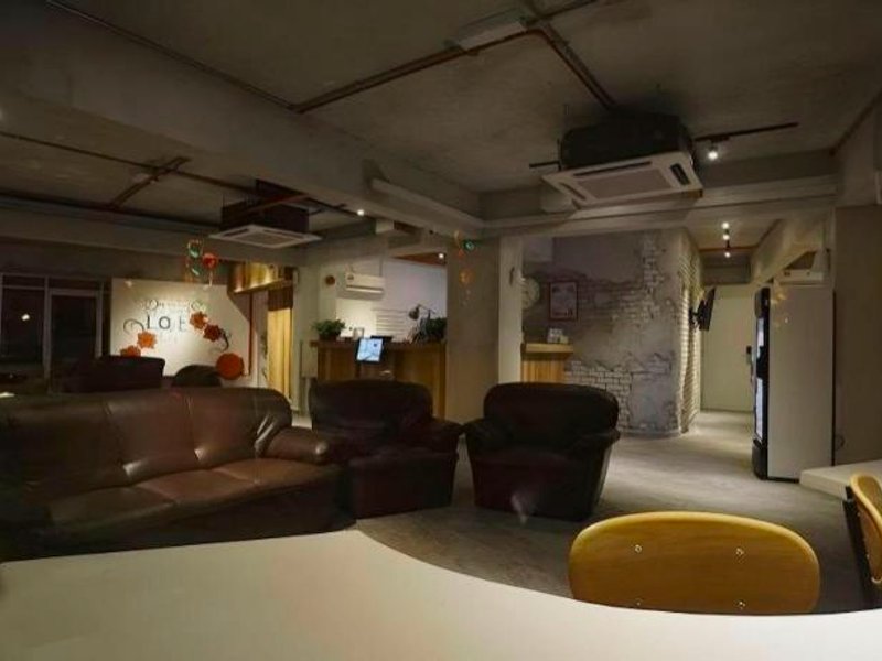 リヴェリン ガーデン ホテル (Riverine Garden Hotel)の写真