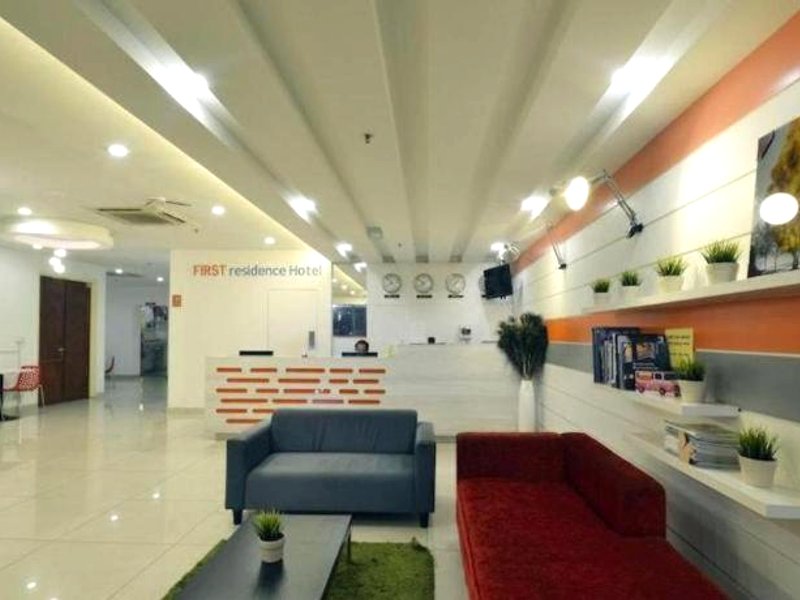 First Residence Hotel Kemamanの写真