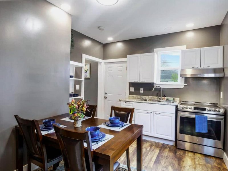 Bright New Albany Home 12 Mi to Churchill Downsの写真