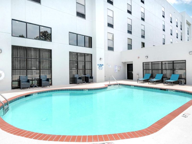 Hampton Inn & Suites Burlingtonの写真
