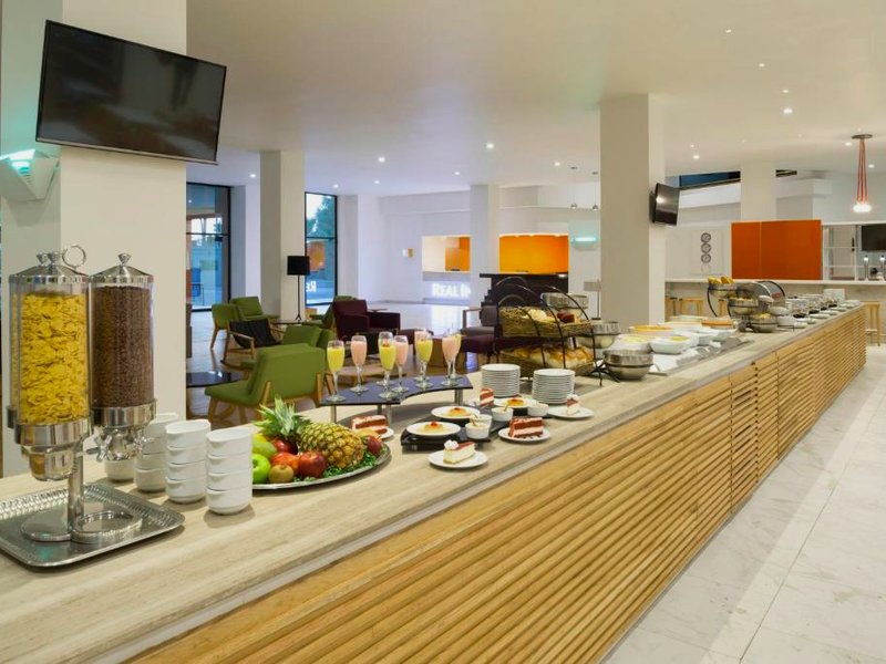 Real Inn Mexicaliの写真