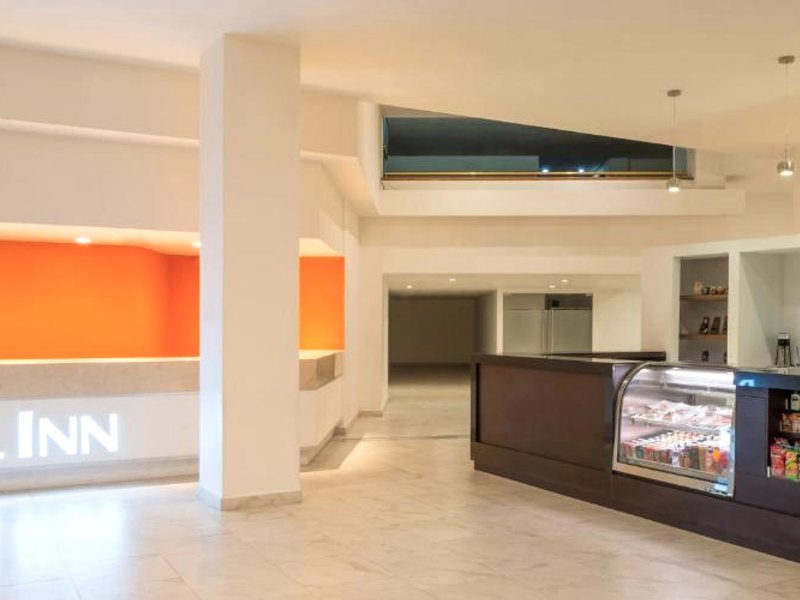 Real Inn Mexicaliの写真