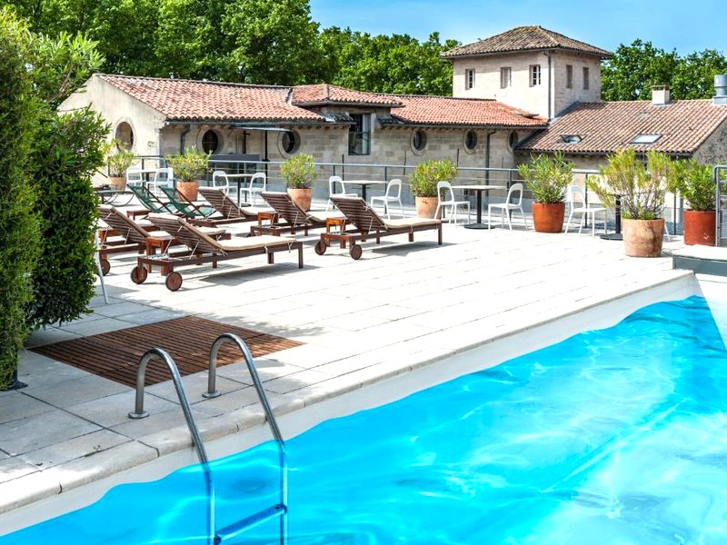 クロワトル サン ルイ (Cloitre Saint Louis)の写真