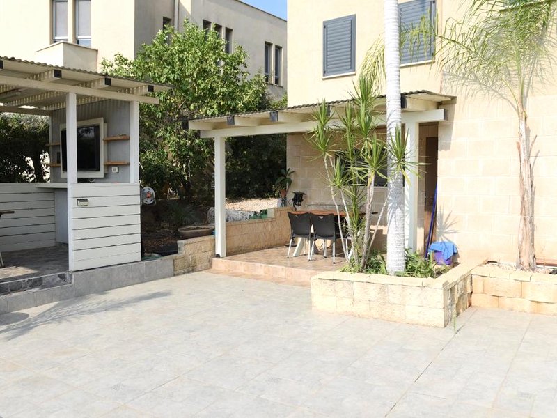 יחידת קורל בלב הגליל העליון coral unitの写真