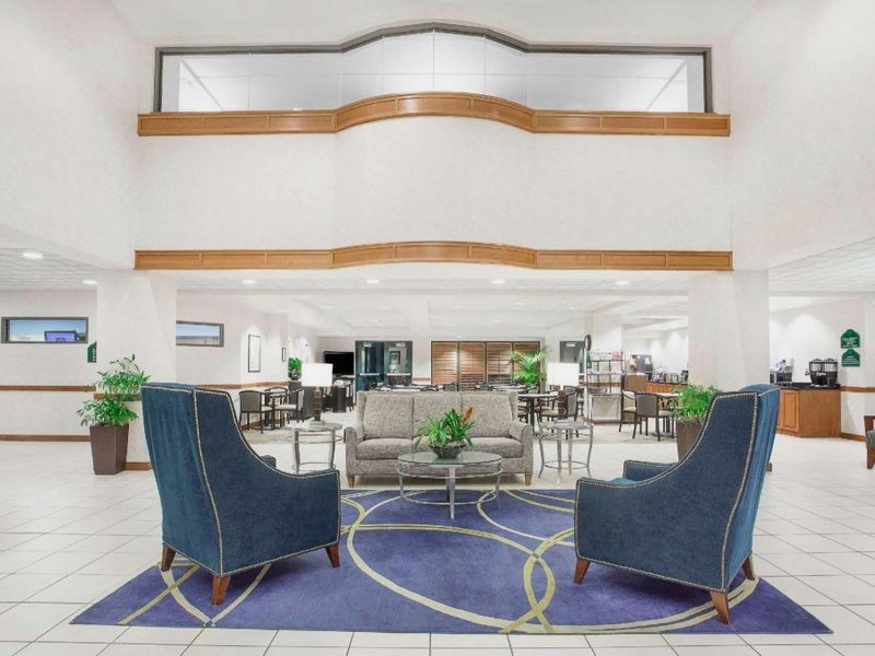 ウィンゲート バイ ウインダム グリーン ベイ エアポート (Wingate by Wyndham Green Bay/Airport)の写真