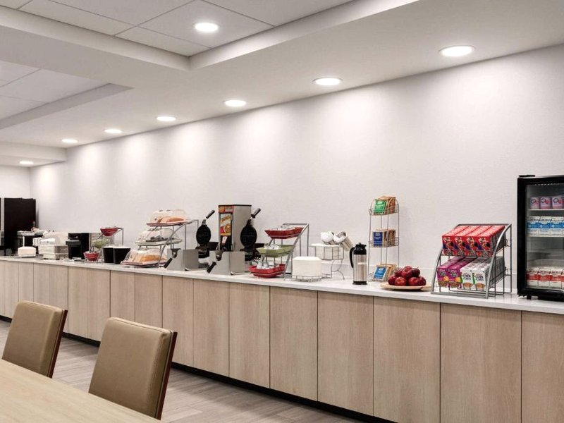 ウィンゲート バイ ウインダム グリーン ベイ エアポート (Wingate by Wyndham Green Bay/Airport)の写真