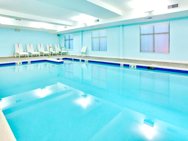 Holiday Inn Express Hotel & Suites Lebanon By IHGの写真