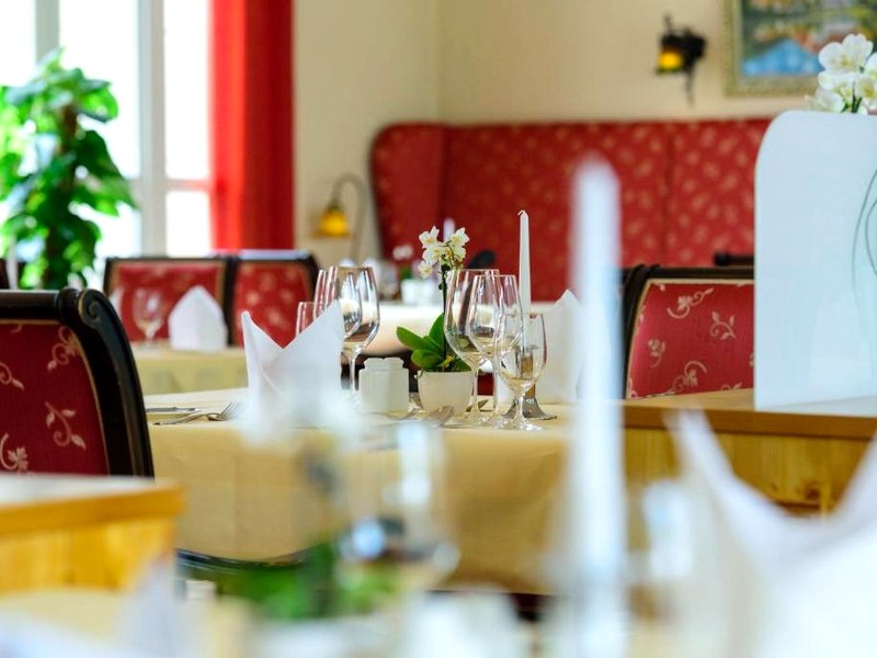 ランドハウス ズ デン ローゼン フォレレン ホテル (Landhaus Zu Den Rothen Forellen Hotel)の写真