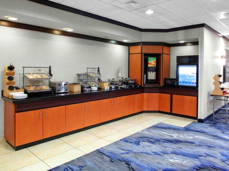 Fairfield by Marriott Inn & Suites Indianapolis Avonの写真
