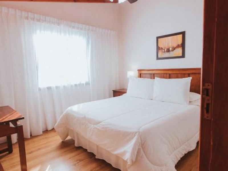 Hotel L